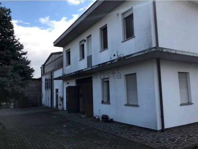 Capannone in vendita a Sant'Antonio, Vigodarzere