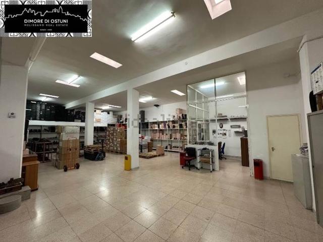 Capannone in vendita a Ostuni, Brindisi