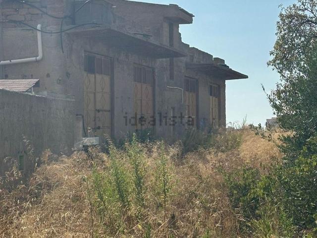 Capannone in vendita a Agrigento, Sicilia