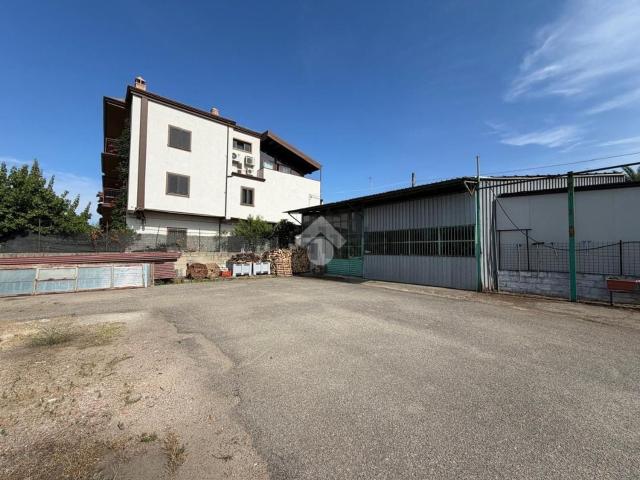 Capannone in vendita a Corigliano-Rossano, Calabria