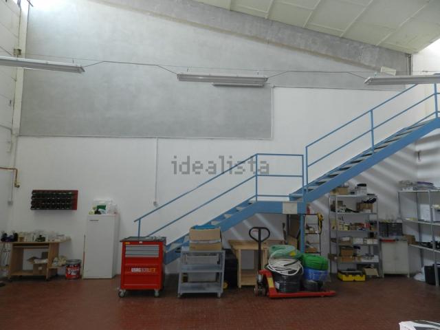 Capannone in vendita a Budrio, Reggio Emilia