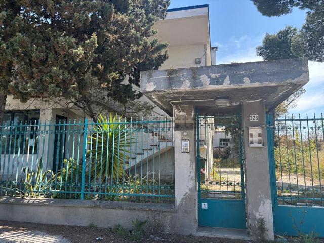 Capannone in vendita a Sambuceto, San Giovanni Teatino