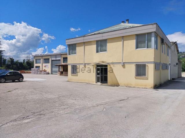 Capannone in vendita a Ari, Abruzzo