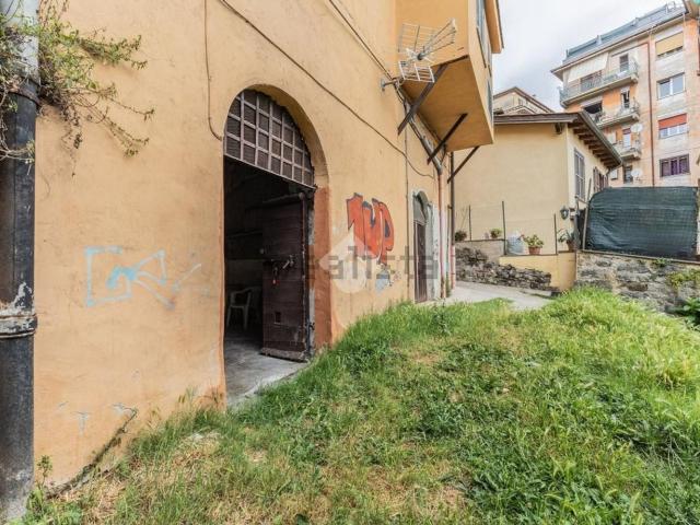 Capannone in vendita a Roma Capitale, Lazio