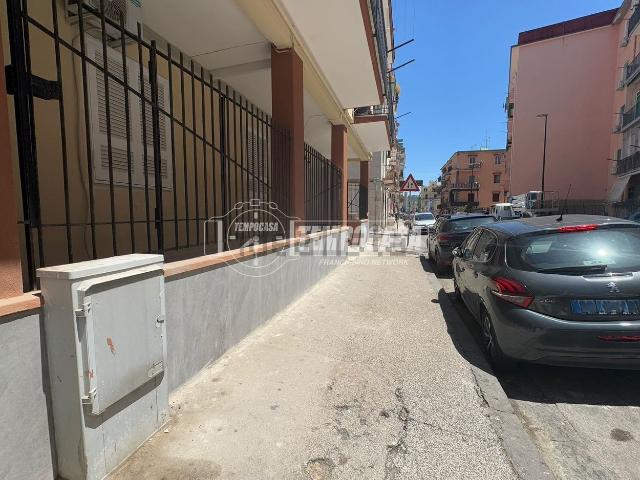 Capannone in vendita a Municipalità 10, Campania