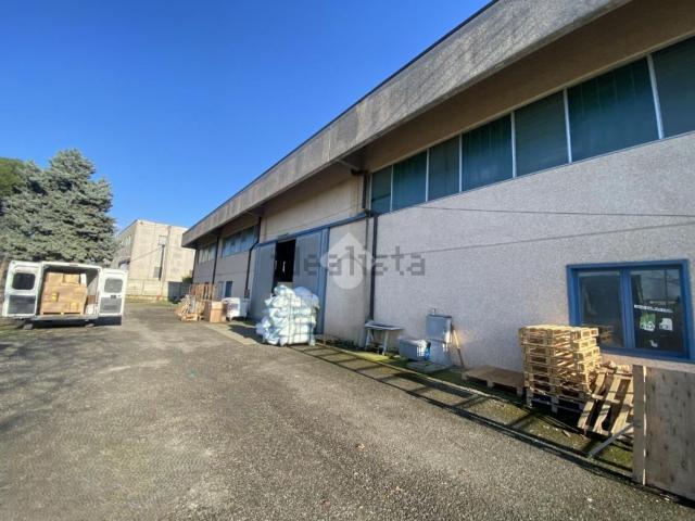 Capannone in vendita a Castiglione Delle Stiviere, Lombardia