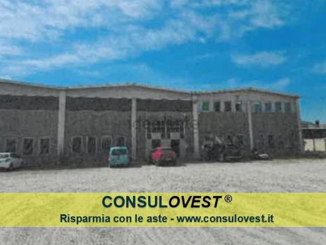 Capannone in vendita a Vignale Nuovo, Piemonte