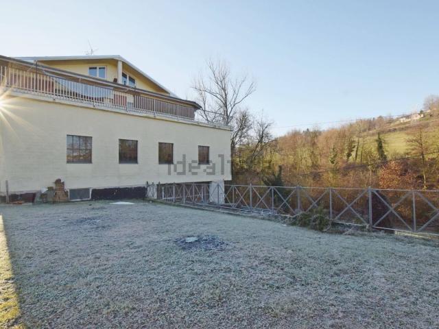Capannone in vendita a Borgato, Piemonte