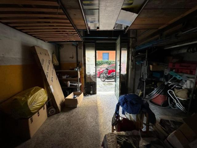 Capannone in vendita a San Bartolomeo, Genova