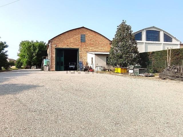 Capannone in vendita a Unione dei comuni della Bassa Romagna, Lugo