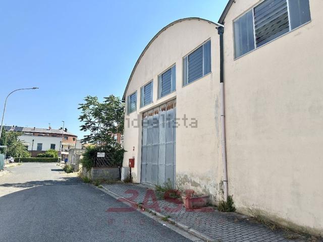 Capannone in vendita a Rosignano Marittimo, Toscana