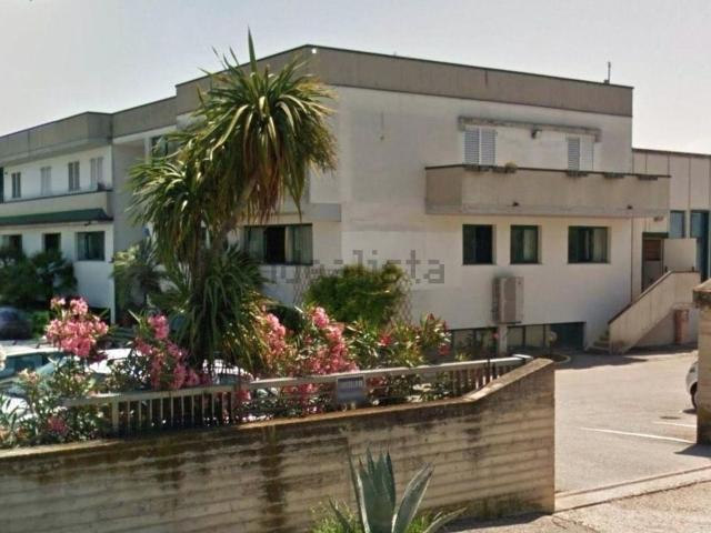 Capannone in vendita a Unione dei Comuni della Val Vibrata, Corropoli