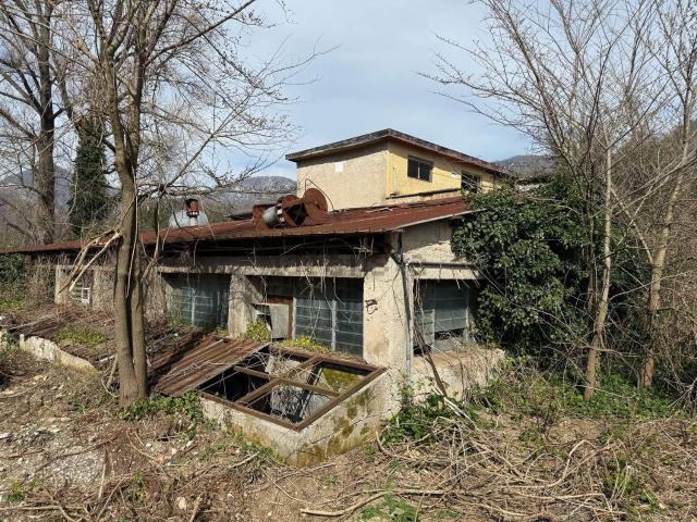 Capannone in vendita a Bracigliano, Campania