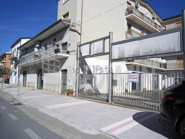 Capannone in vendita a Camigliano, Calabria