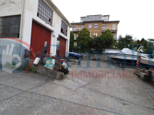 Capannone in vendita a Ruffino, La Spezia