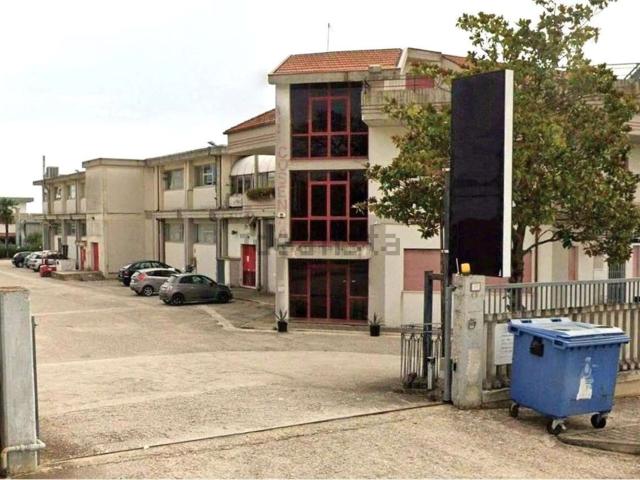 Capannone in vendita a Santa Scolastica, Corropoli