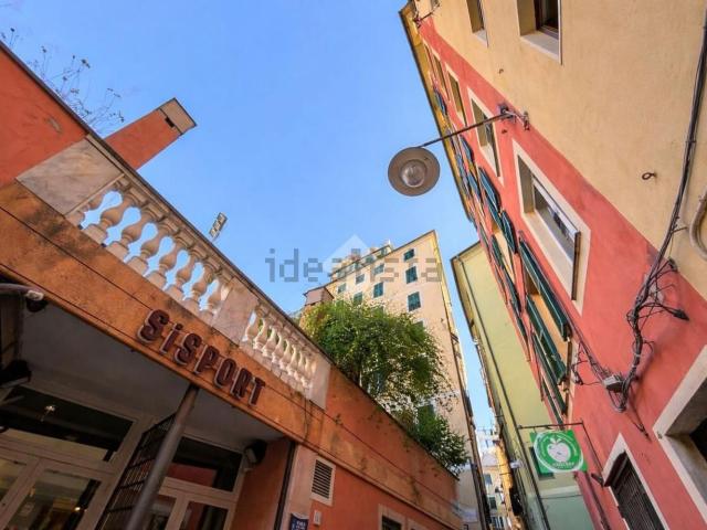 Capannone in vendita a Centro Est, Serra Riccò