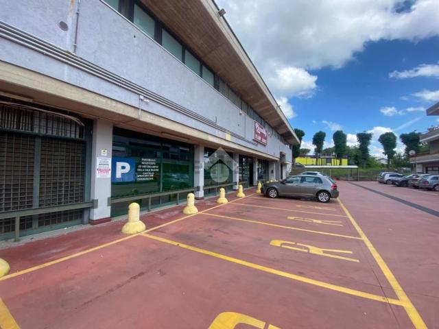 Capannone in vendita a Castiglione Delle Stiviere, Lombardia