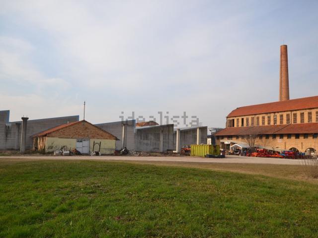 Capannone in vendita a Pasiano Di Pordenone, Friuli-Venezia Giulia