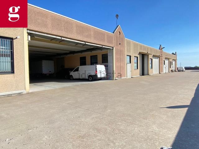 Capannone in vendita a Sant'Elena - Cecchetti, Pregnana Milanese