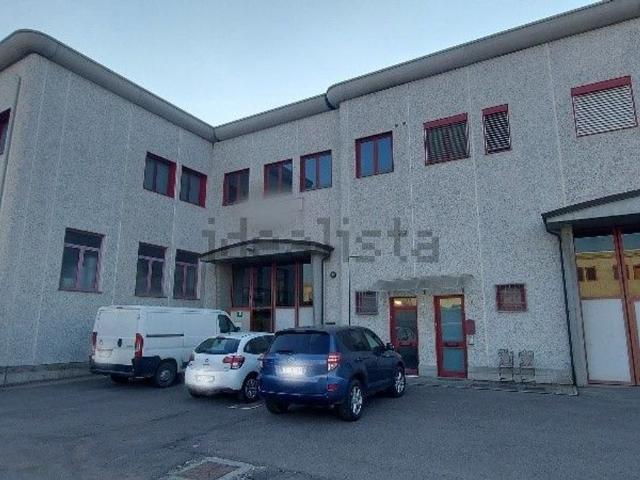 Capannone in vendita a Unione dei comuni del Distretto Ceramico, Maranello