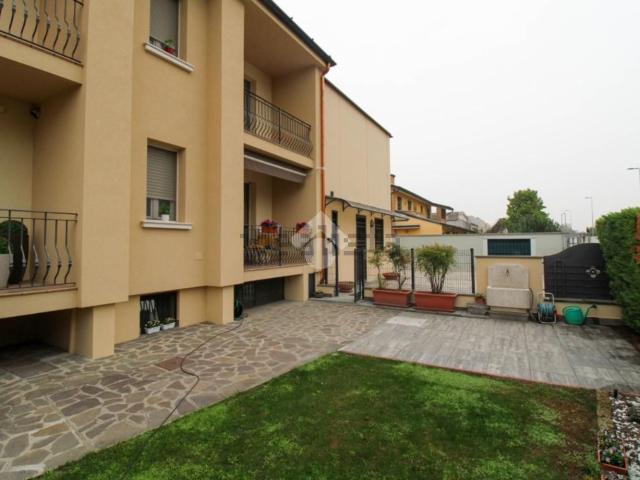 Capannone in vendita a Pompiano, Lombardia
