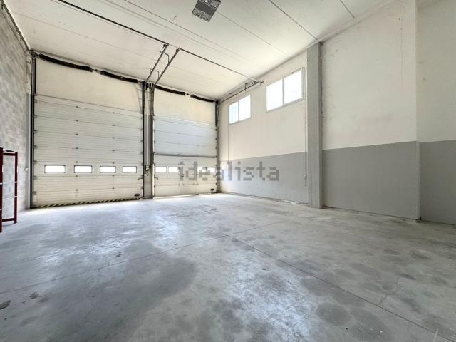 Capannone in vendita a Rosolina, Veneto