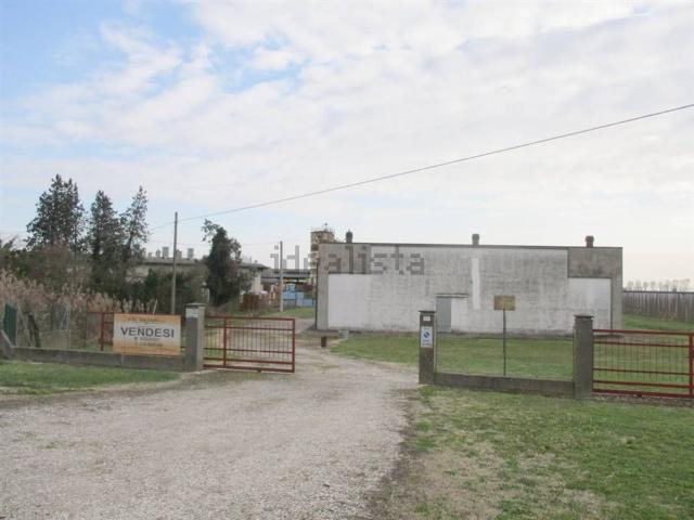Capannone in vendita a Ostellato, Reggio Emilia