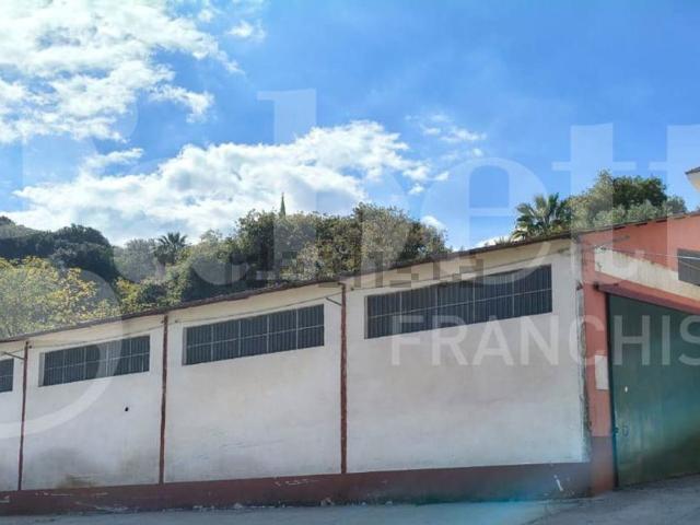 Capannone in vendita a Calabria, Catanzaro