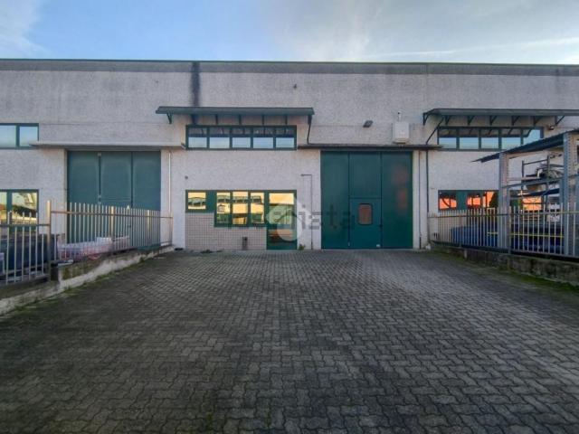 Capannone in vendita a San Martino in Strada, Lodi