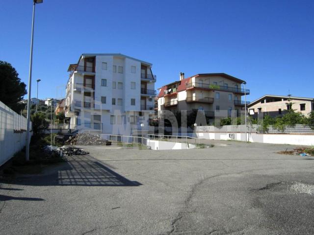 Capannone in vendita a Camigliano, Calabria