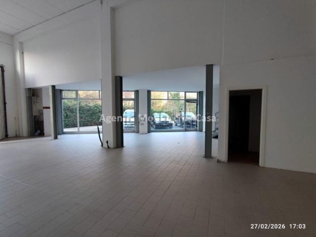 Capannone in vendita a Marche, Pesaro E Urbino