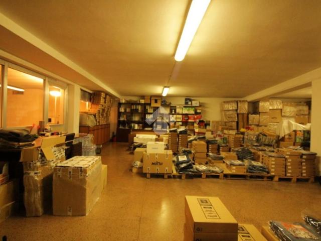 Capannone in vendita a Zona Centro, Brescia