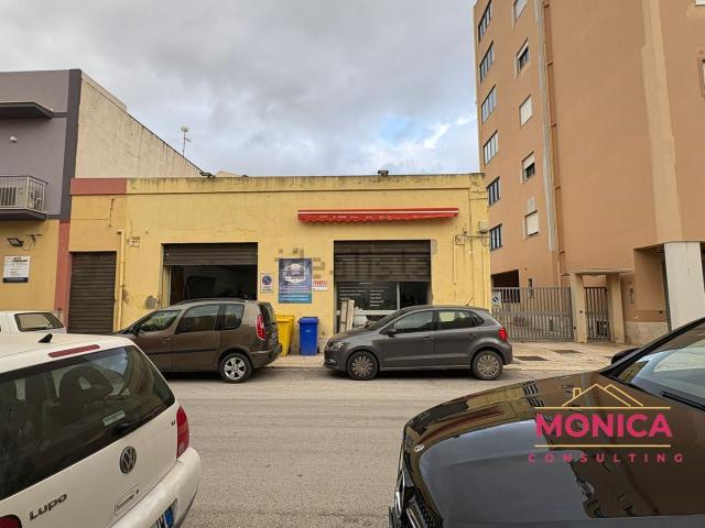Capannone in vendita a Trapani, Sicilia
