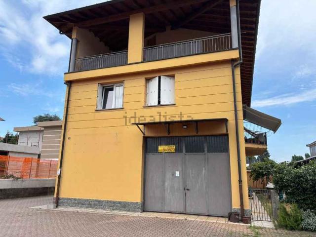 Capannone in vendita a Comunità Montana del Piambello, Induno Olona