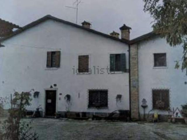 Capannone in vendita a Buttapietra, Veneto