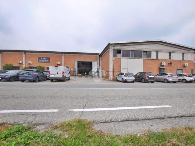 Capannone in vendita a Amosso, Vigliano Biellese
