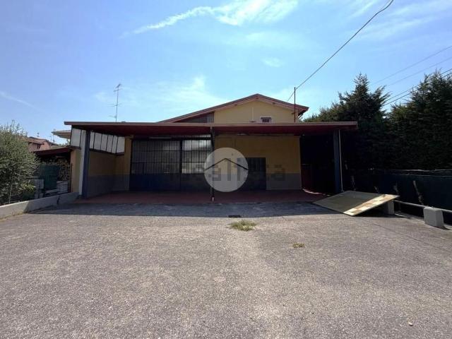 Capannone in vendita a San Cipriano Sopra, Lonato