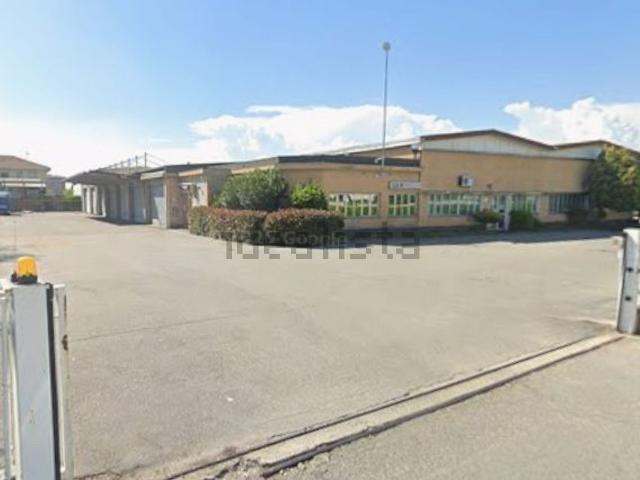 Capannone in vendita a Piemonte, Novara