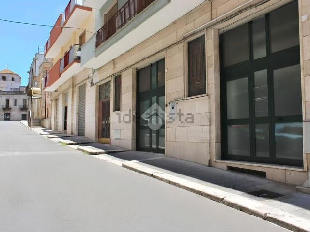 Capannone in vendita a Puglia, Bari