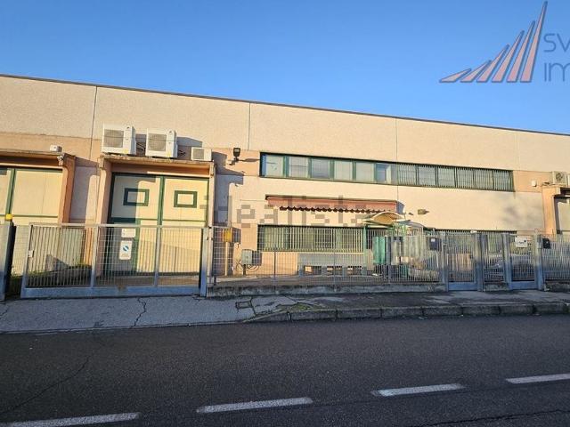 Capannone in vendita a Zona Omogenea Milano Nord, Cinisello Balsamo