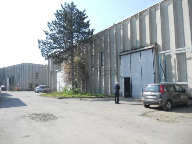 Capannone in vendita a Cascina Torrette, Cornaredo