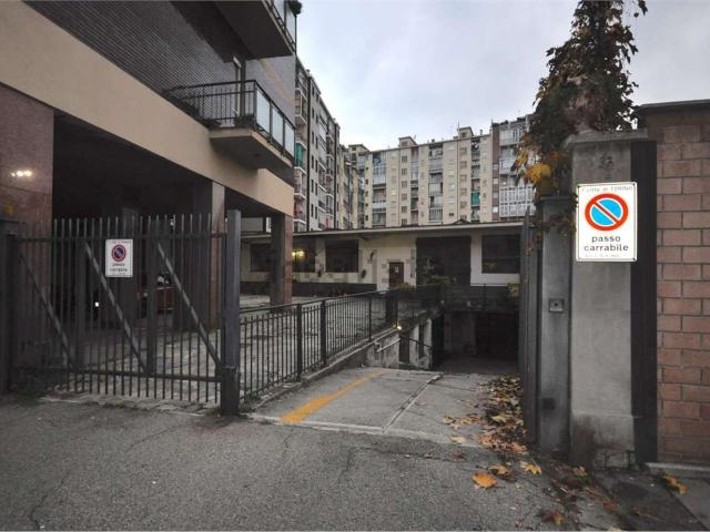 Capannone in vendita a Circoscrizione 8, Piemonte
