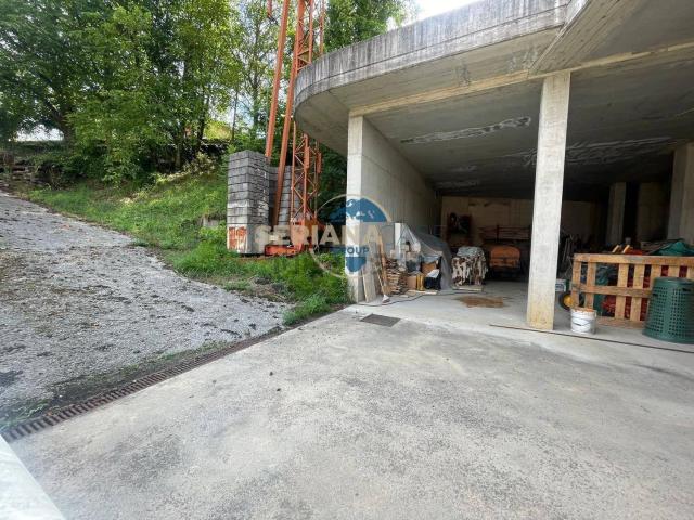 Capannone in vendita a Premolo, Lombardia