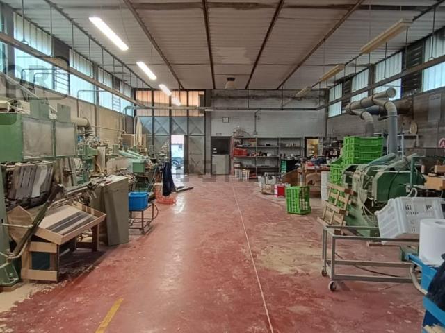 Capannone in vendita a Zone, Capannori