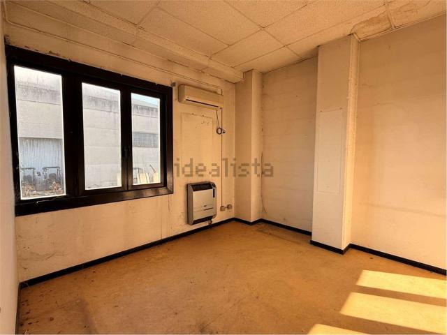 Capannone in vendita a Santa Sabina, Cenerente