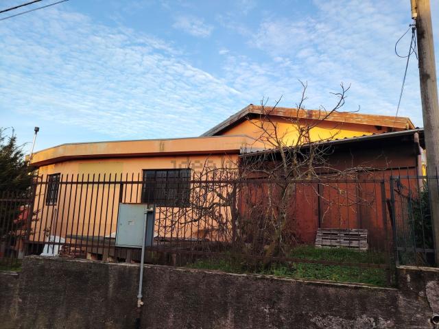 Capannone in vendita a Piemonte, Novara