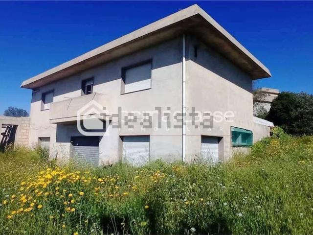 Locale Commerciale in vendita a Zappulla, Marina Di Modica