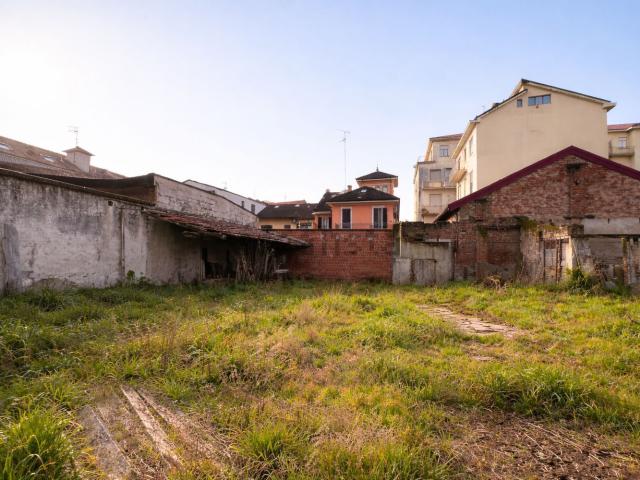 Capannone in vendita a Ronzone, Piemonte