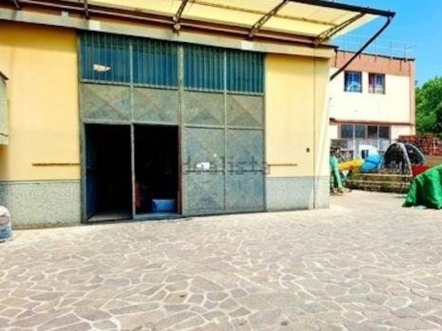Capannone in vendita a Poggio A Caiano, Toscana